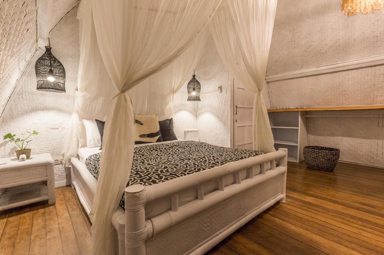 Eco Bamboo Bungalow 4 Villa Canggu Dış mekan fotoğraf