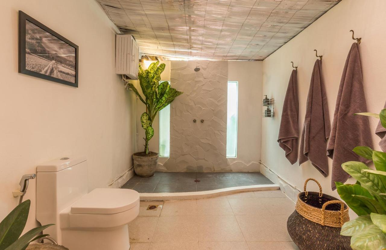 Eco Bamboo Bungalow 4 Villa Canggu Dış mekan fotoğraf