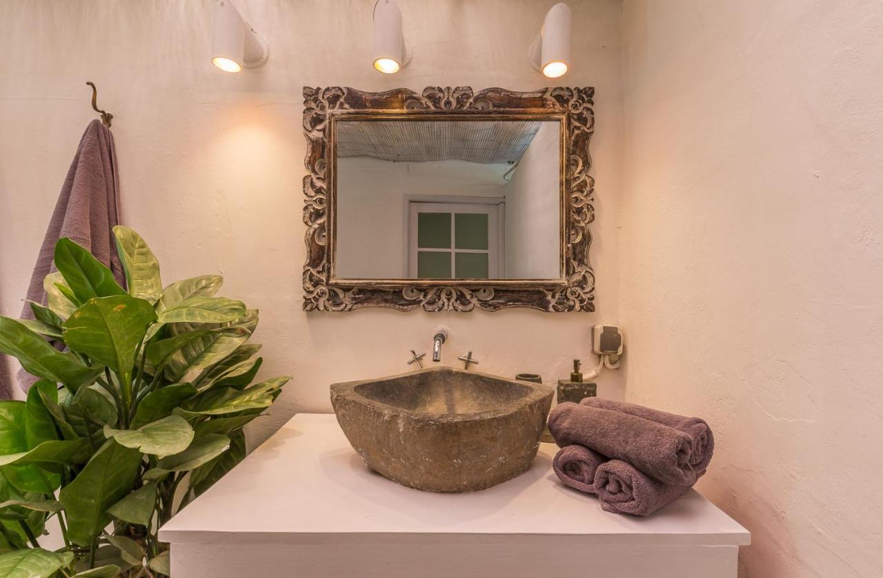 Eco Bamboo Bungalow 4 Villa Canggu Dış mekan fotoğraf