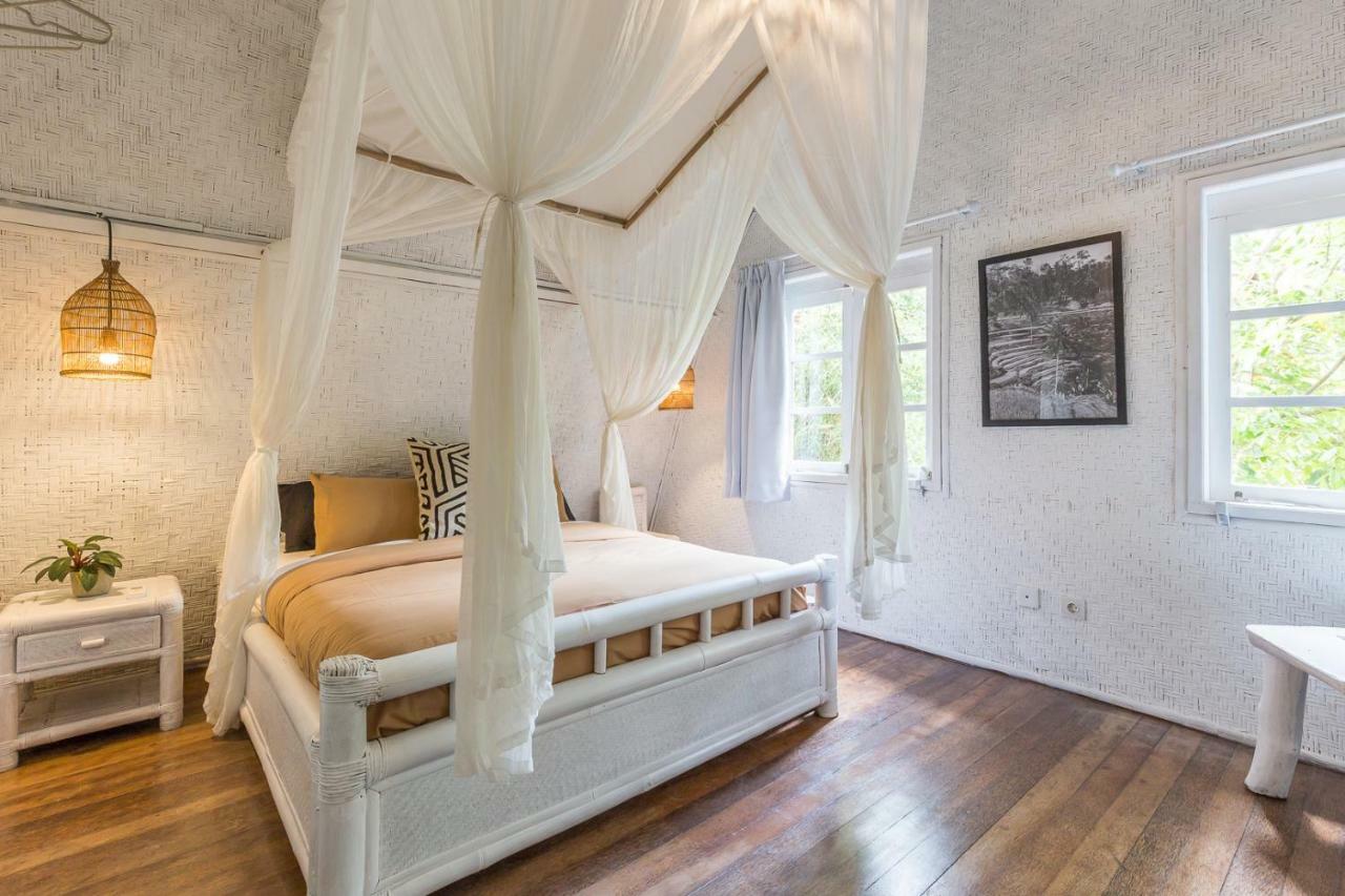 Eco Bamboo Bungalow 4 Villa Canggu Dış mekan fotoğraf